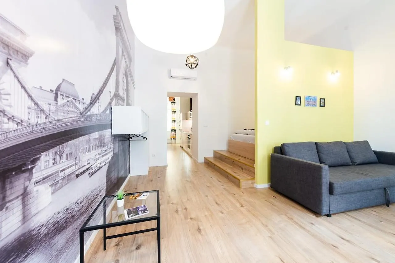 Budapest4Fun - New Apt In The Heart Of Budapest Hungary