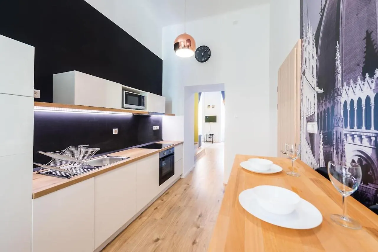 Budapest4Fun - New Apt In The Heart Of Βουδαπέστη Διαμέρισμα